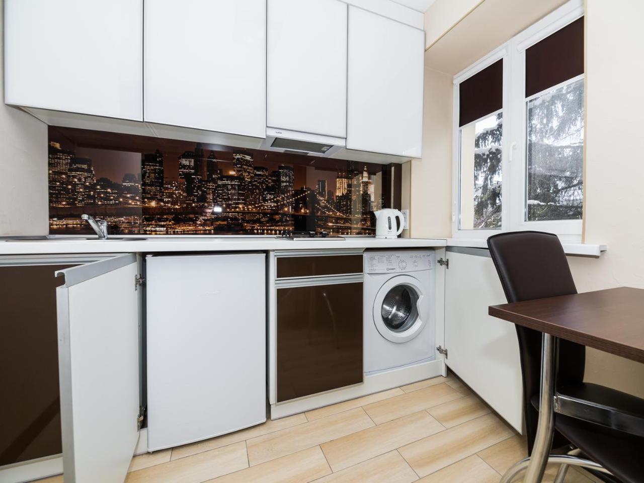 Luxury Studios On Nauki Avenue ハルキウ 部屋 写真